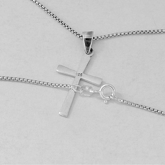 Sterling Silver Unisex Cross Necklace, Religious Jewelry, Christian Chain - Picture 11 of 12